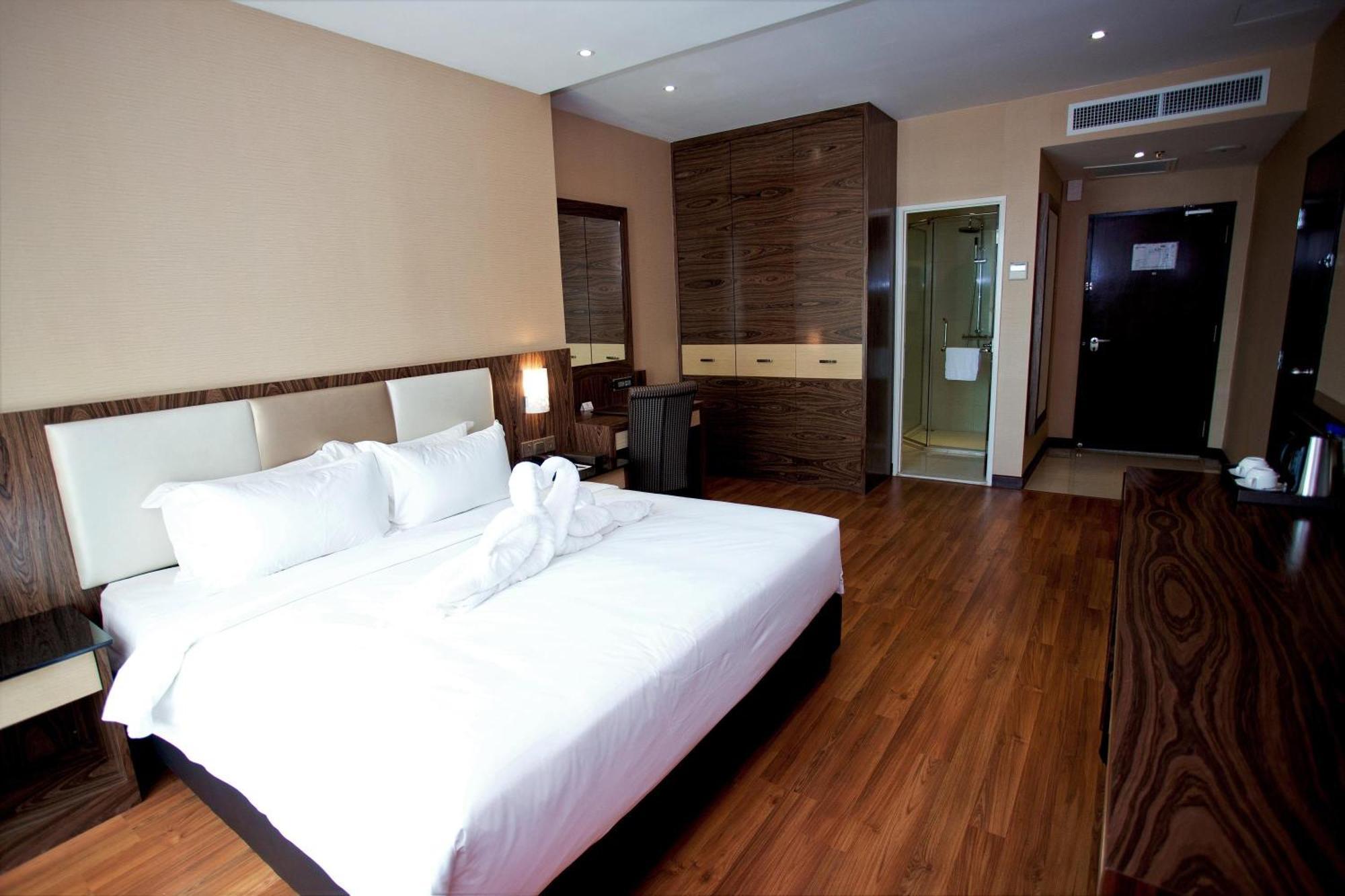 Vouk Hotel Suites, Penang George Town Quarto foto